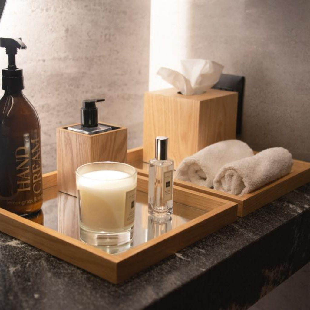 Juego de Baño — Encino