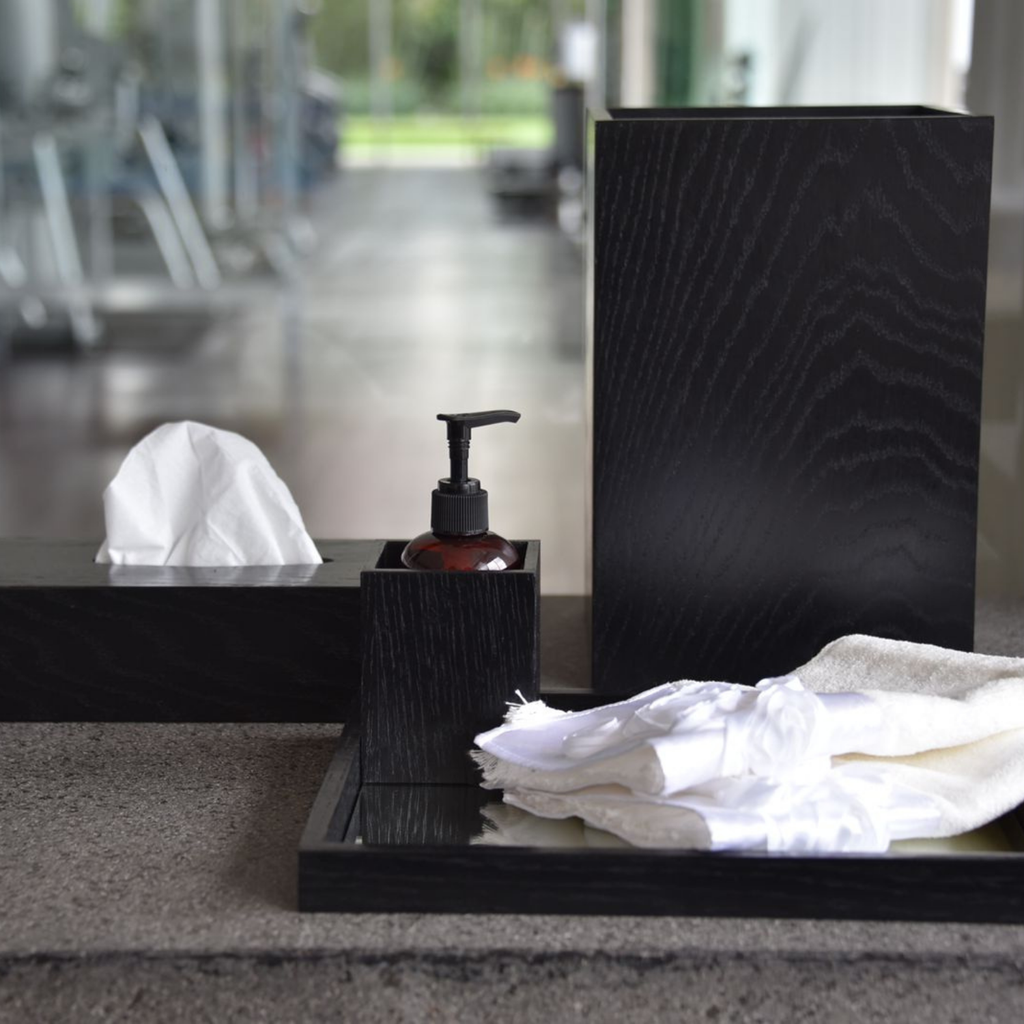 Juego de Baño — Encino Negro
