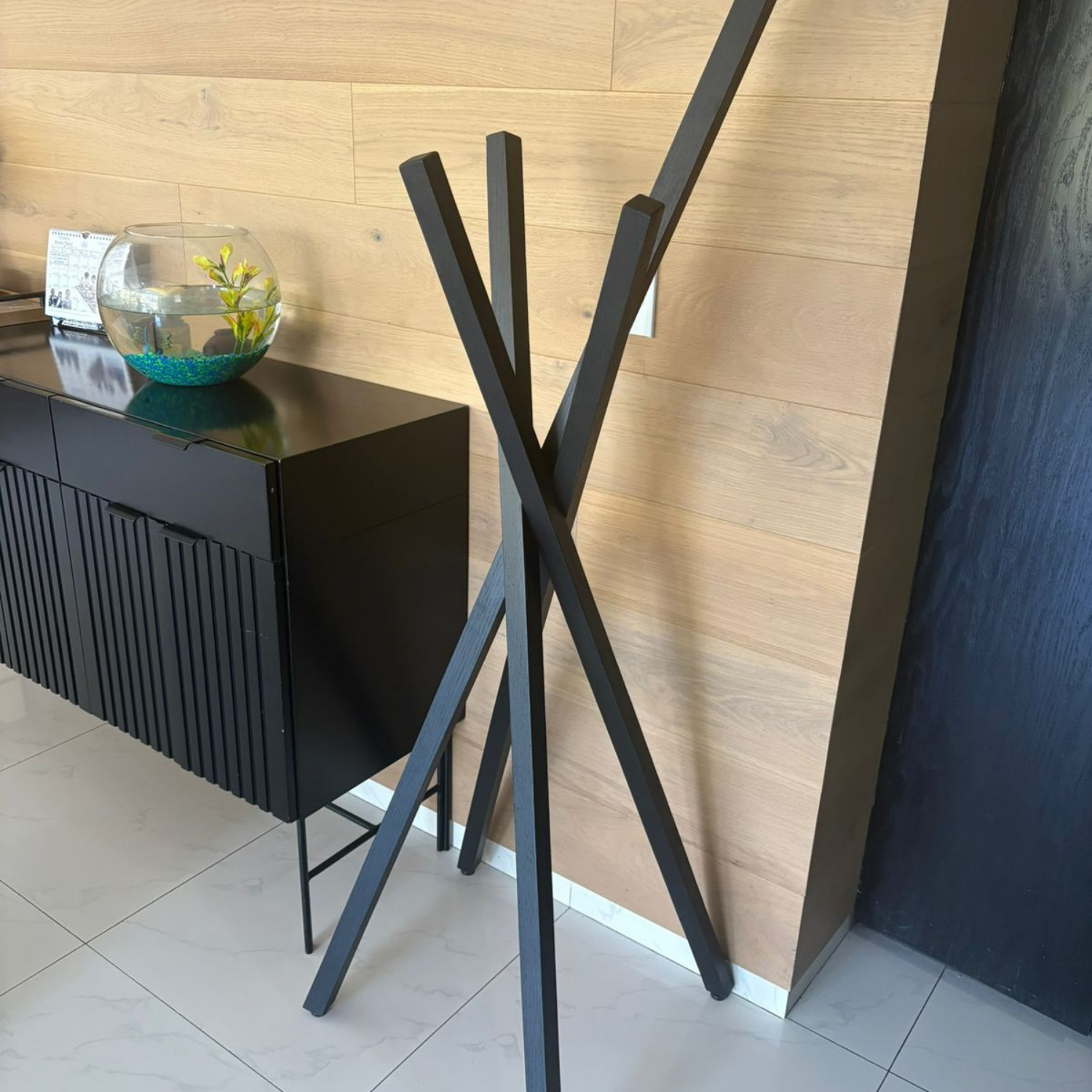 Perchero — Encino Negro