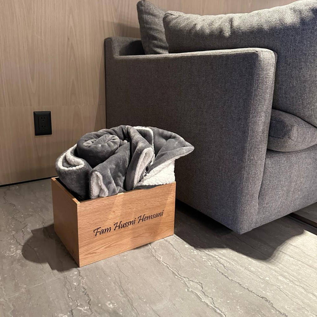 Caja de Cobijas — Encino