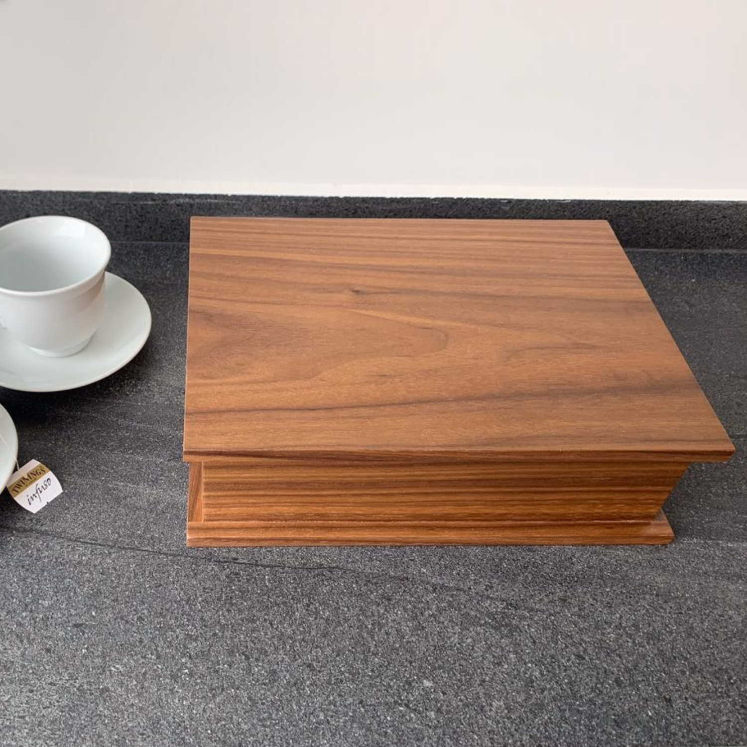 Kit Caja de Té Clásica y Endulzante — Nogal