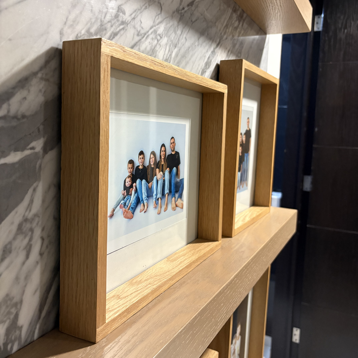 Marco Fotos Grande — Encino