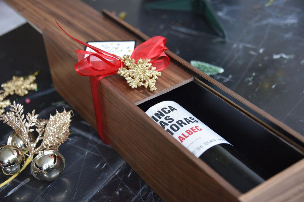 Caja Porta Vino con Tapa deslizable, Nogal