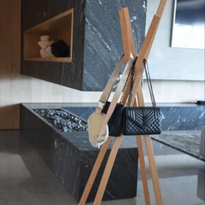 Perchero de madera de encino